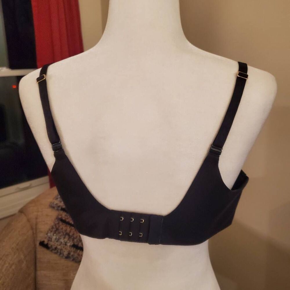 Victoria's Secret Black Dream Angels no-wire Size 38C - Picture 3 of 9